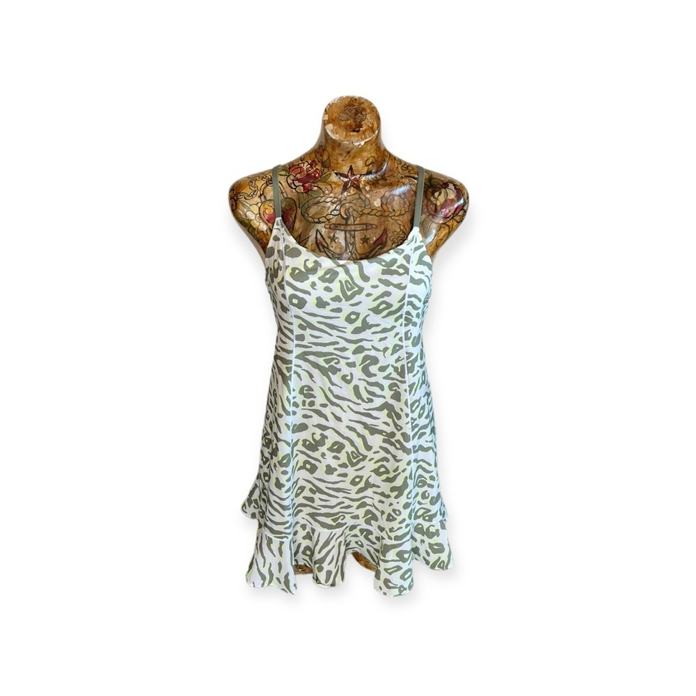 Offline by Aerie tennis dress shorts athletic athleisure work out small